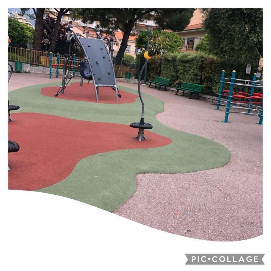 Location Saisonniere Menton 220 M Des Plages Exterior foto