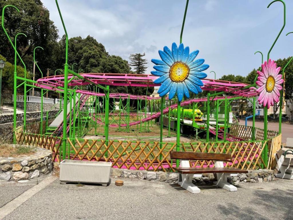 Location Saisonniere Menton 220 M Des Plages Exterior foto