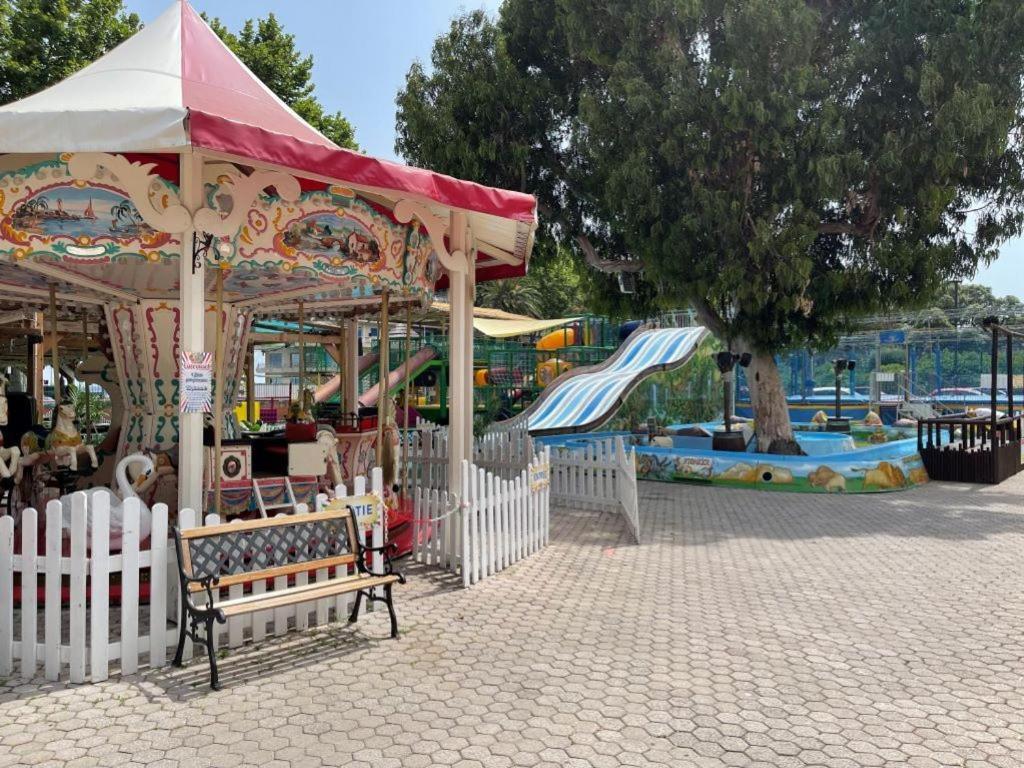 Location Saisonniere Menton 220 M Des Plages Exterior foto
