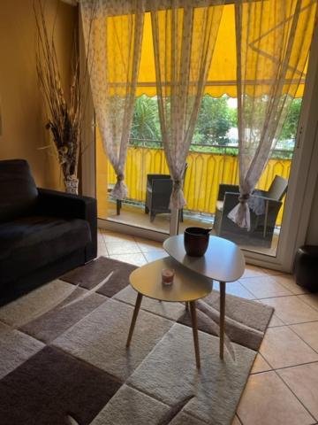 Location Saisonniere Menton 220 M Des Plages Exterior foto